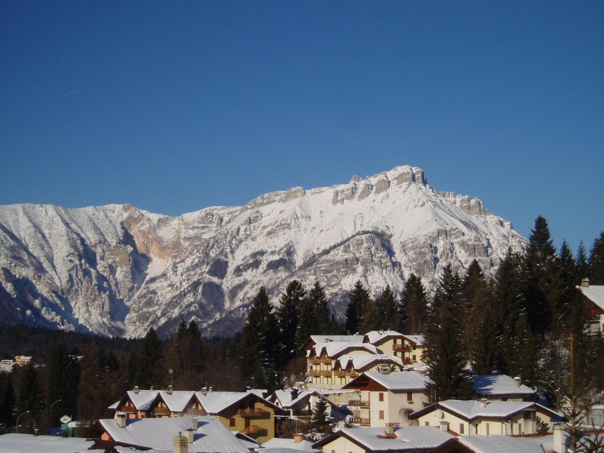 Giongo Residence - Appartamenti Lavarone Bagian luar foto