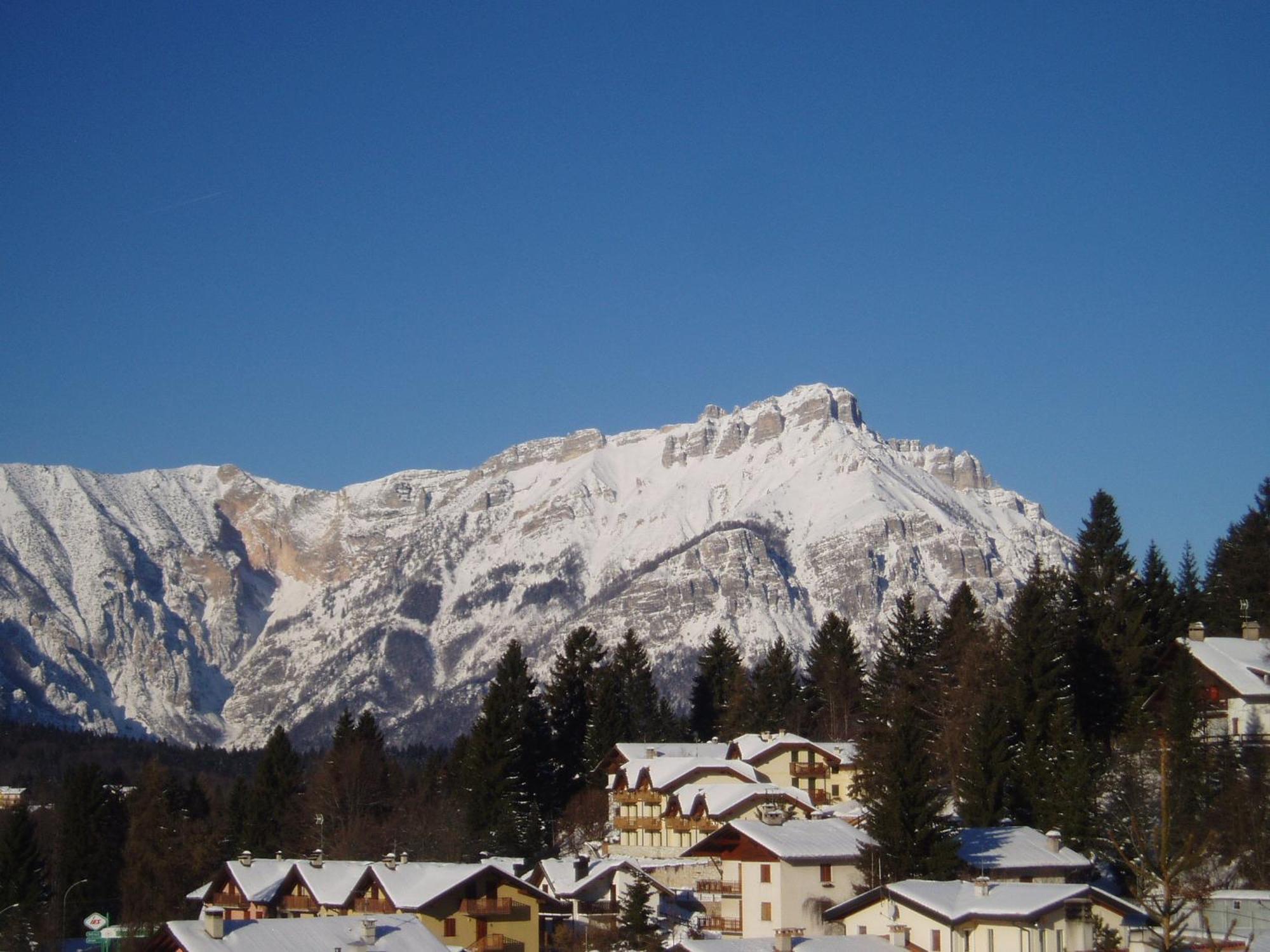 Giongo Residence - Appartamenti Lavarone Bagian luar foto