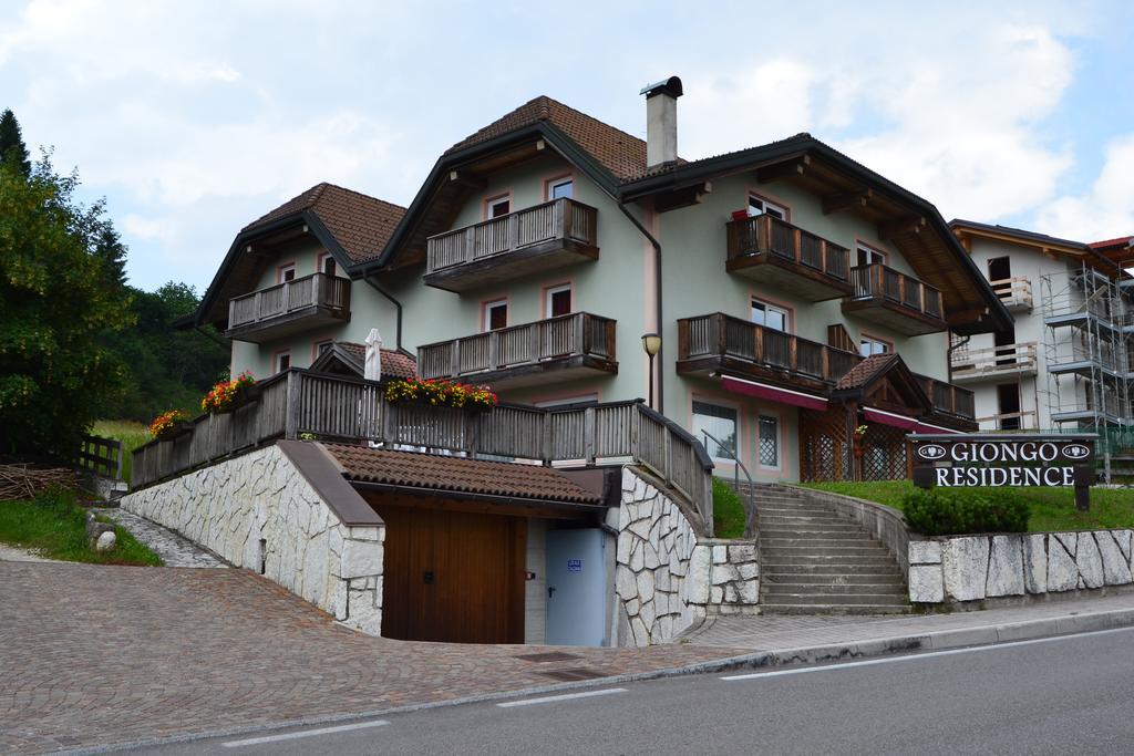 Giongo Residence - Appartamenti Lavarone Bagian luar foto